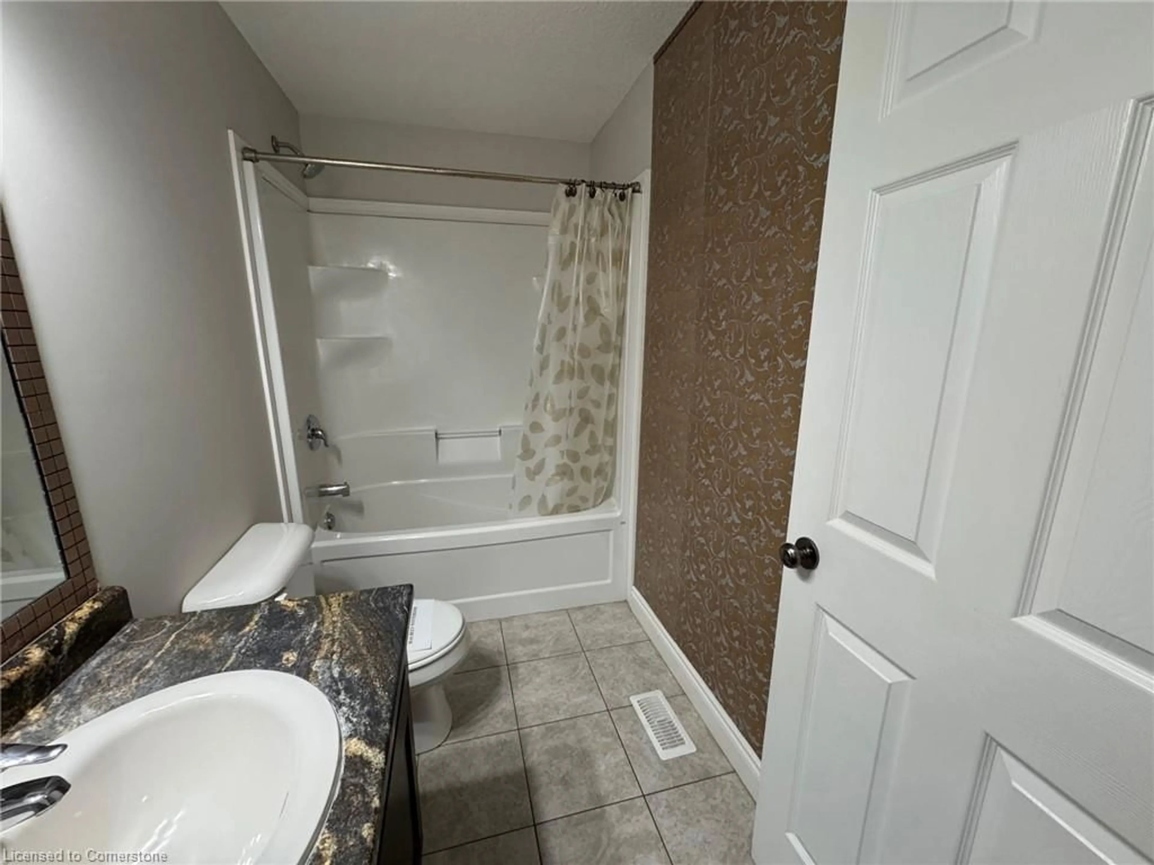 Standard bathroom, unknown for 38 Howe Dr #3A, Kitchener Ontario N2E 0E3