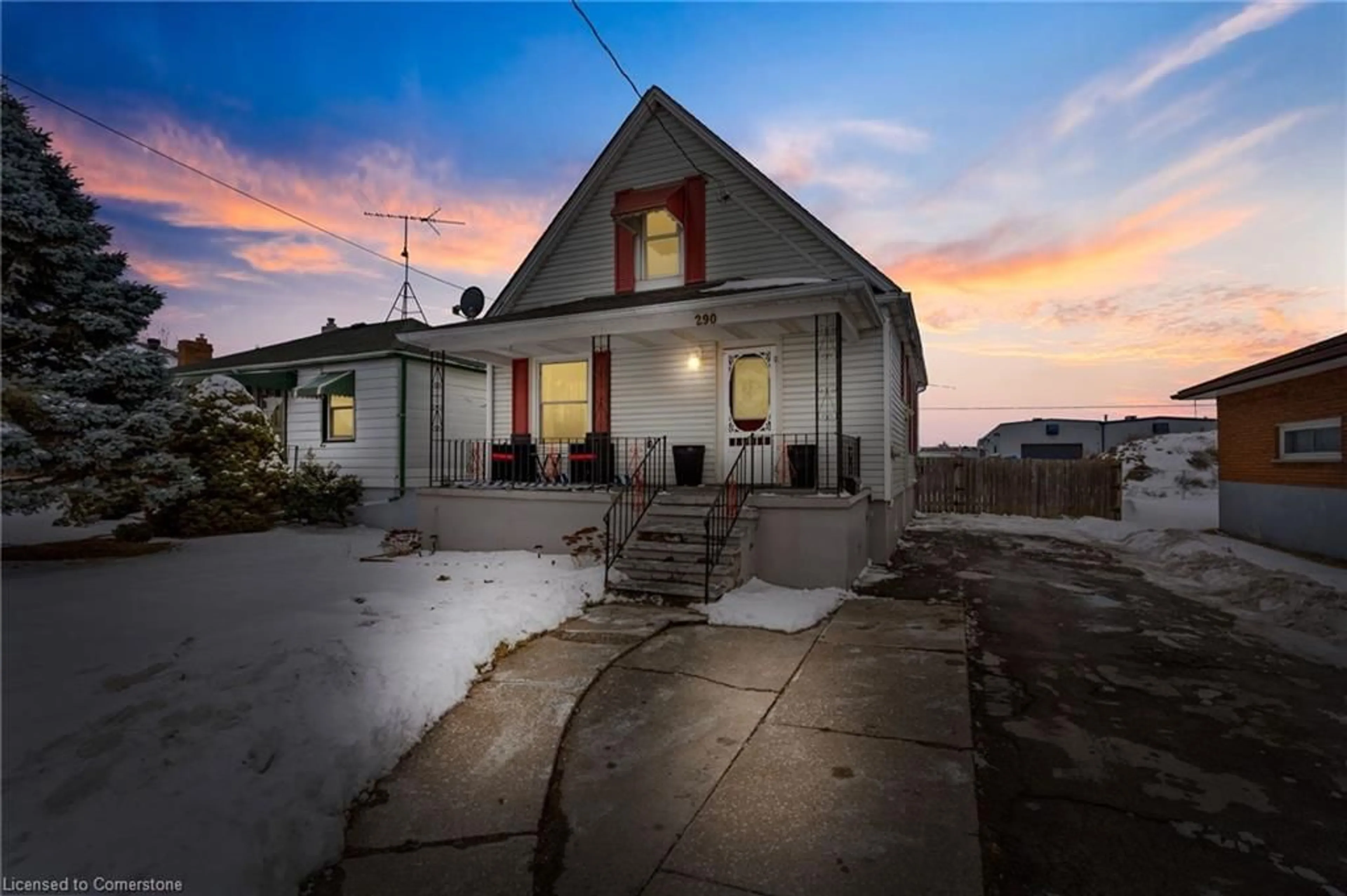 Unknown for 290 Clarke St, Port Colborne Ontario L3K 2G5
