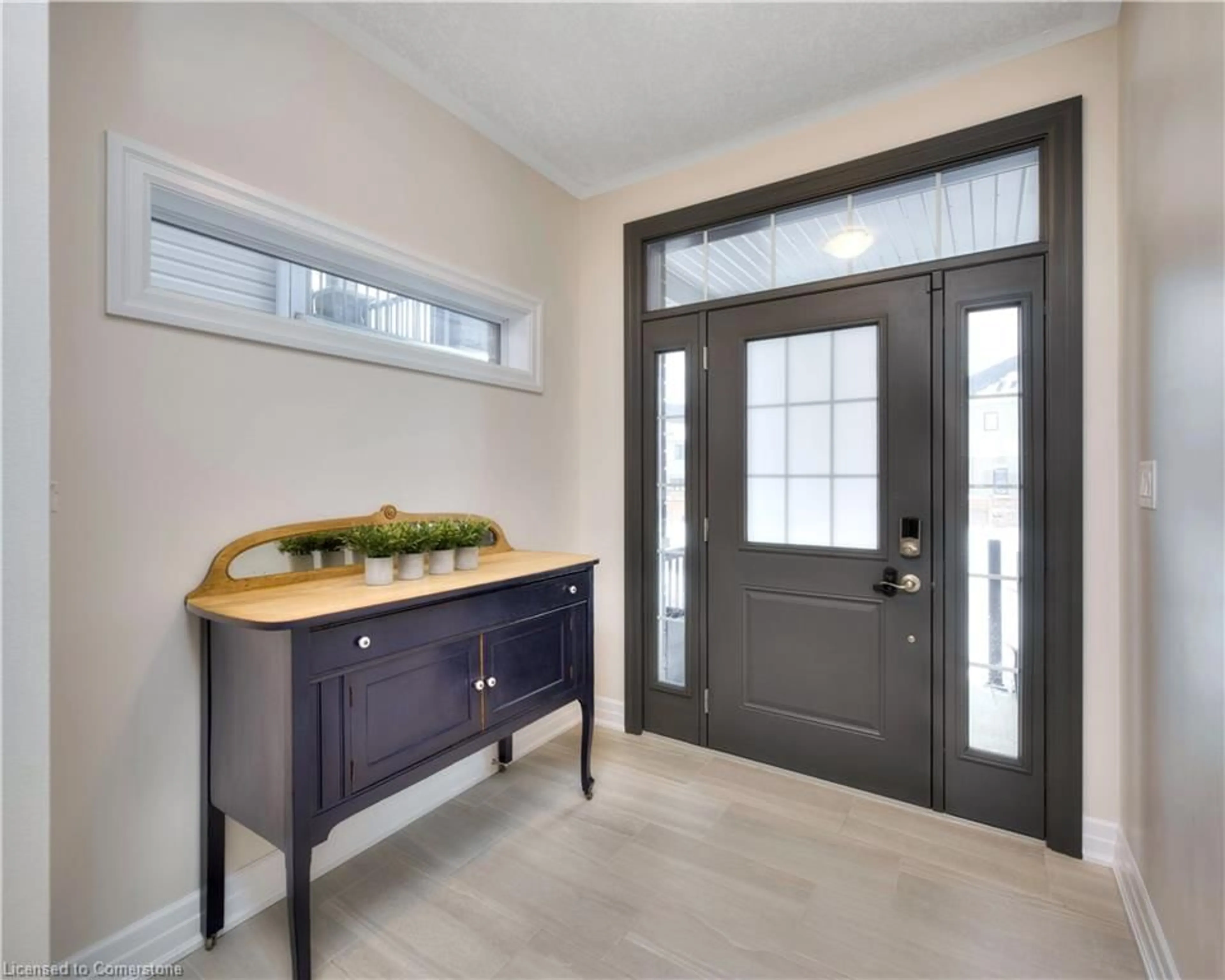 Indoor entryway for 120 Foamflower Pl, Waterloo Ontario N2V 0G9