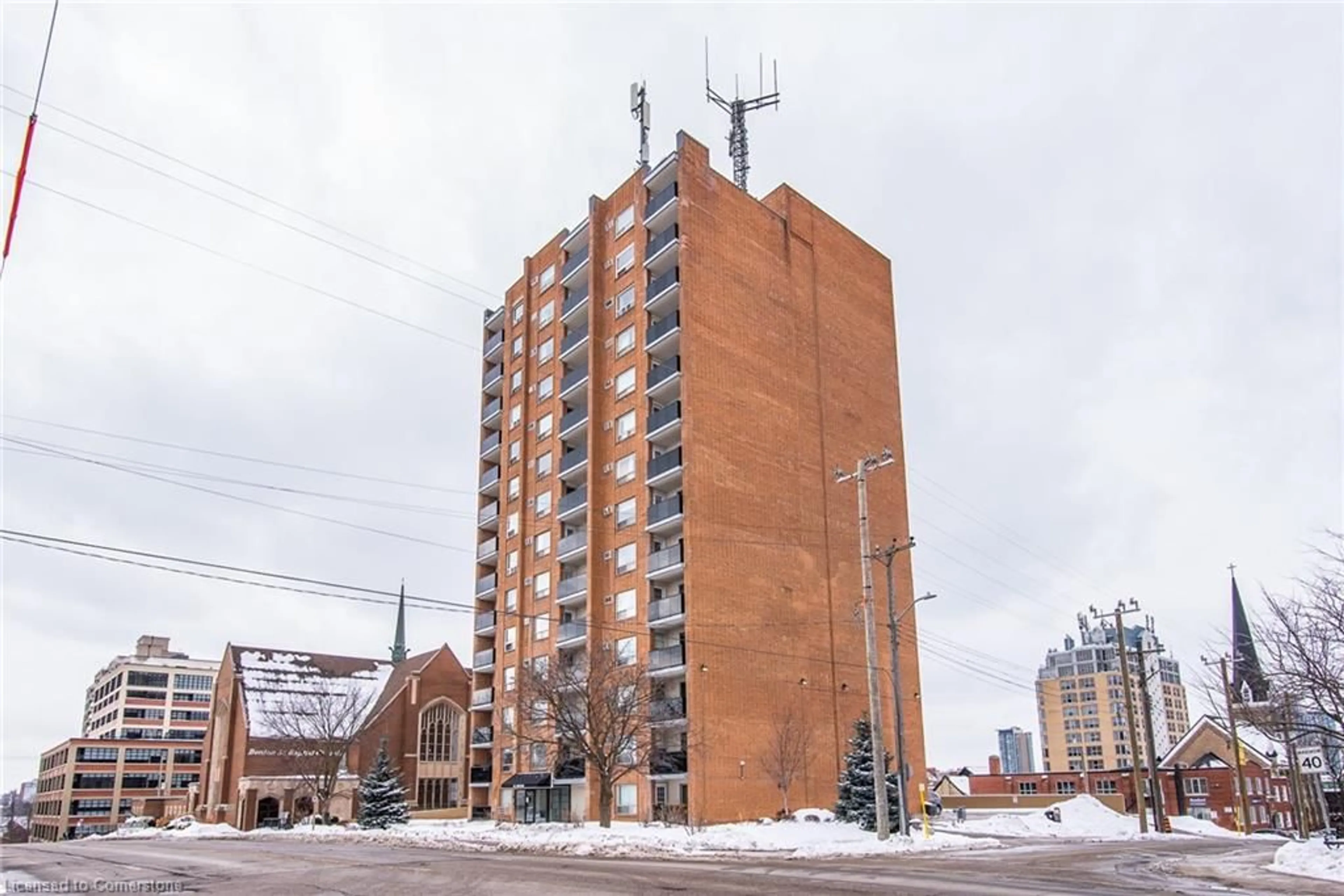 Indoor foyer for 64 Benton St #503, Kitchener Ontario N2G 4L9