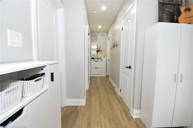 Additional property image - 176 East 43rd St