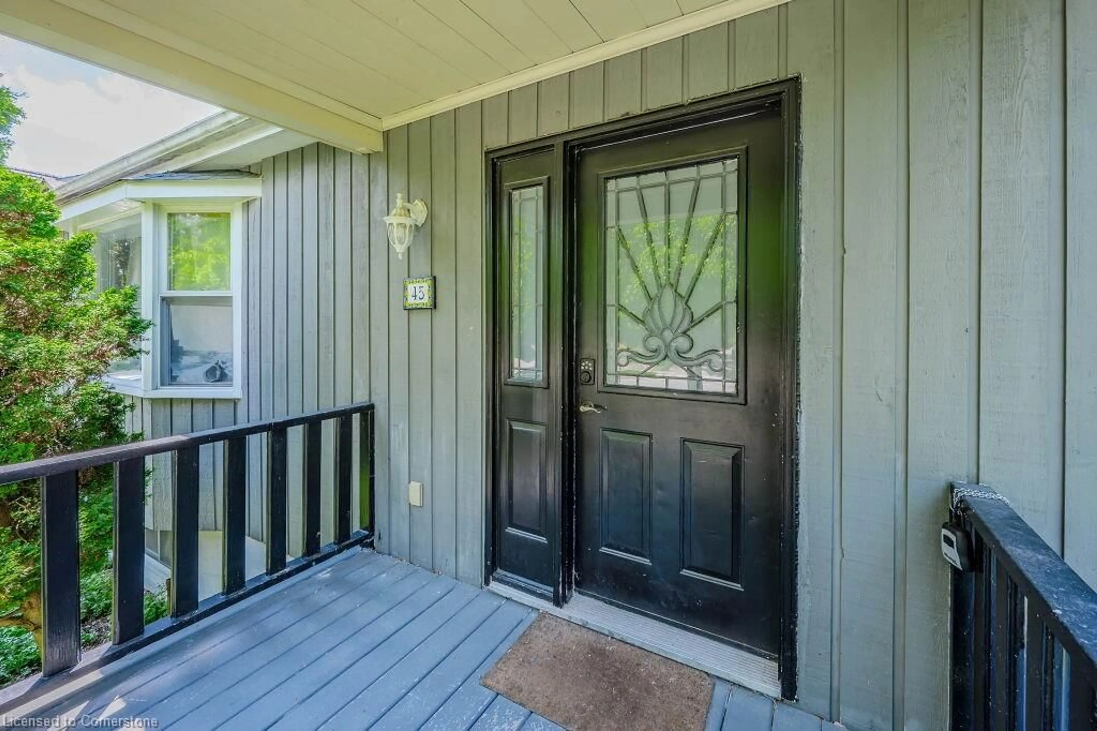 Indoor entryway for 45 Caledonia St, Guelph Ontario N1G 2C8