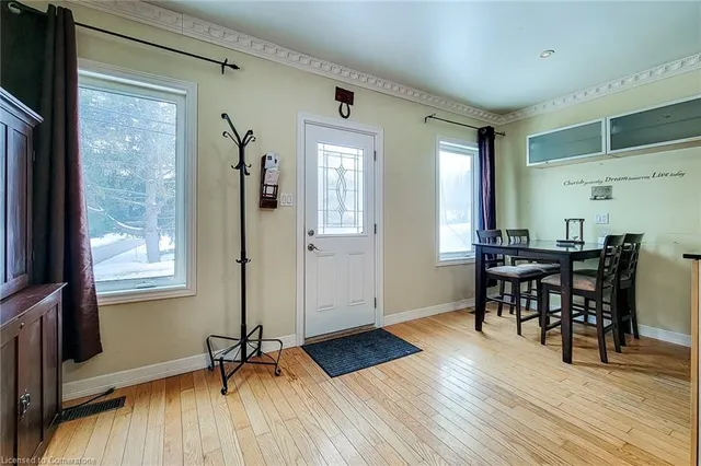 Additional property image - 354 Old Brock Rd