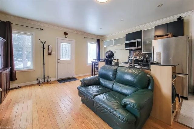 Additional property image - 354 Old Brock Rd