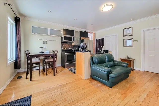Additional property image - 354 Old Brock Rd