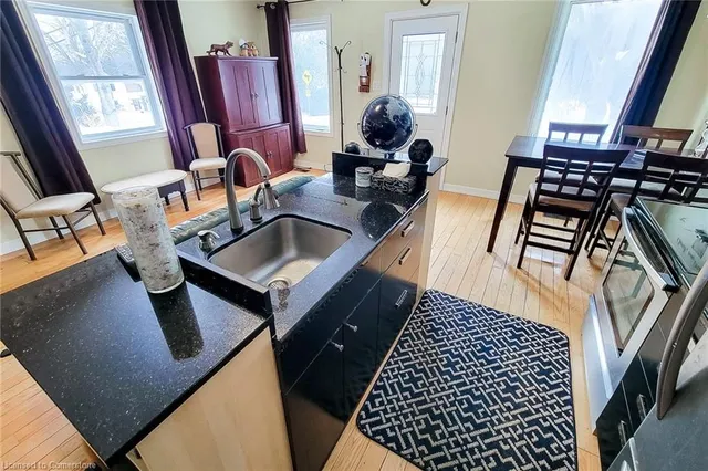 Additional property image - 354 Old Brock Rd