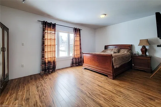 Additional property image - 354 Old Brock Rd