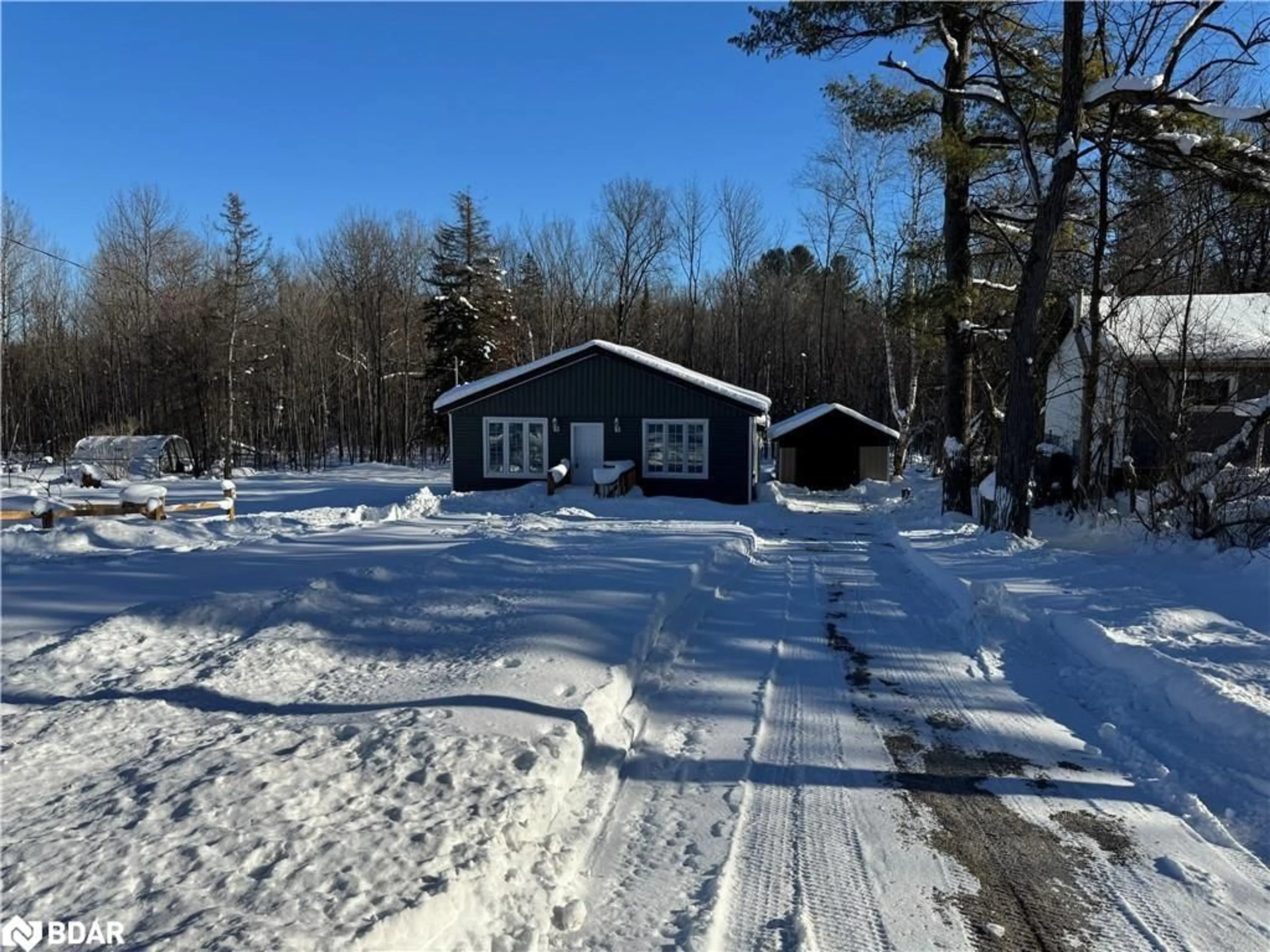 A pic from outside/outdoor area/front of a property/back of a property/a pic from drone, unknown for 5911 Rama/Dalton Bndy Rd, Sebright Ontario L0K 1W0