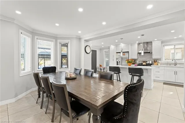 Additional property image - 21 Tuscani Dr