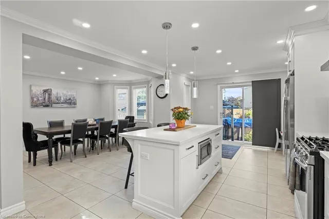 Additional property image - 21 Tuscani Dr