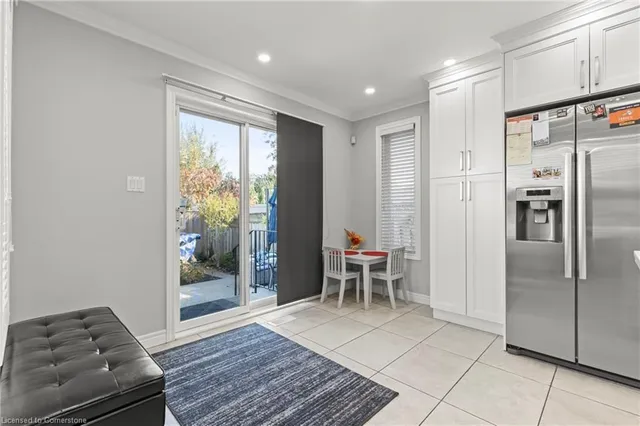 Additional property image - 21 Tuscani Dr