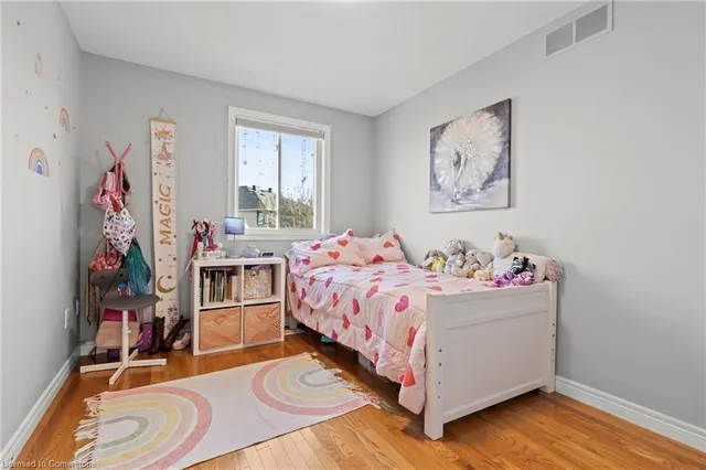 Additional property image - 21 Tuscani Dr