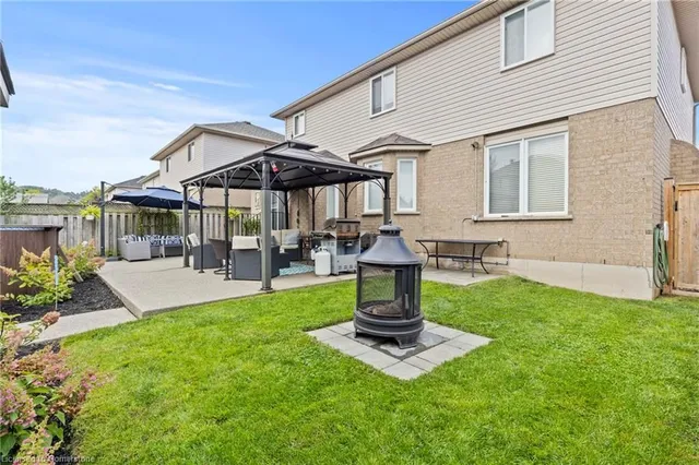 Additional property image - 21 Tuscani Dr