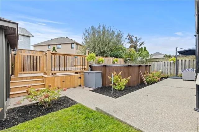 Additional property image - 21 Tuscani Dr