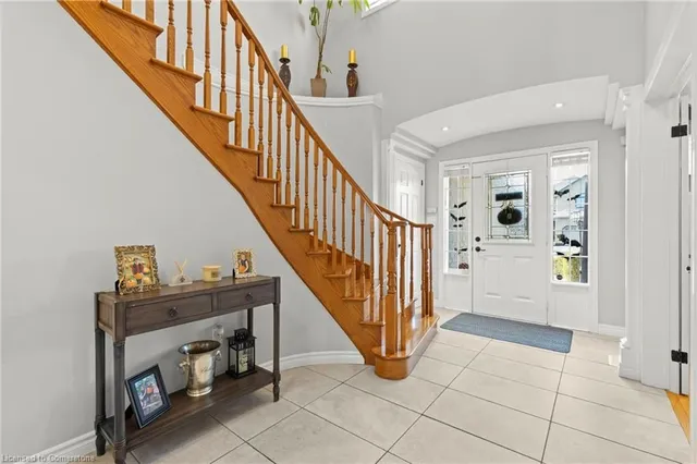 Additional property image - 21 Tuscani Dr