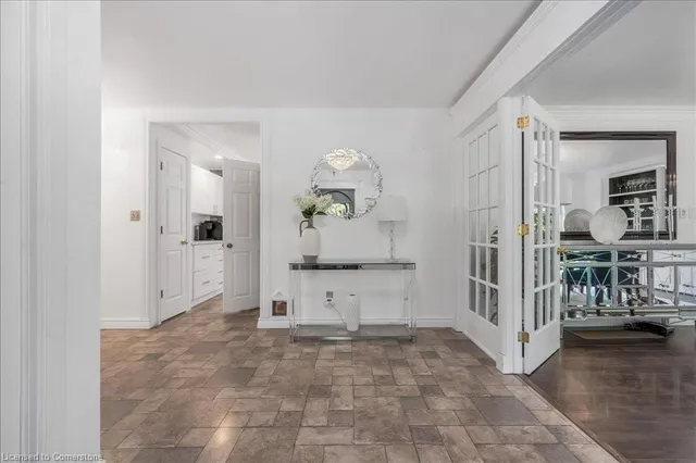 Additional property image - 365 Eleanor Pl