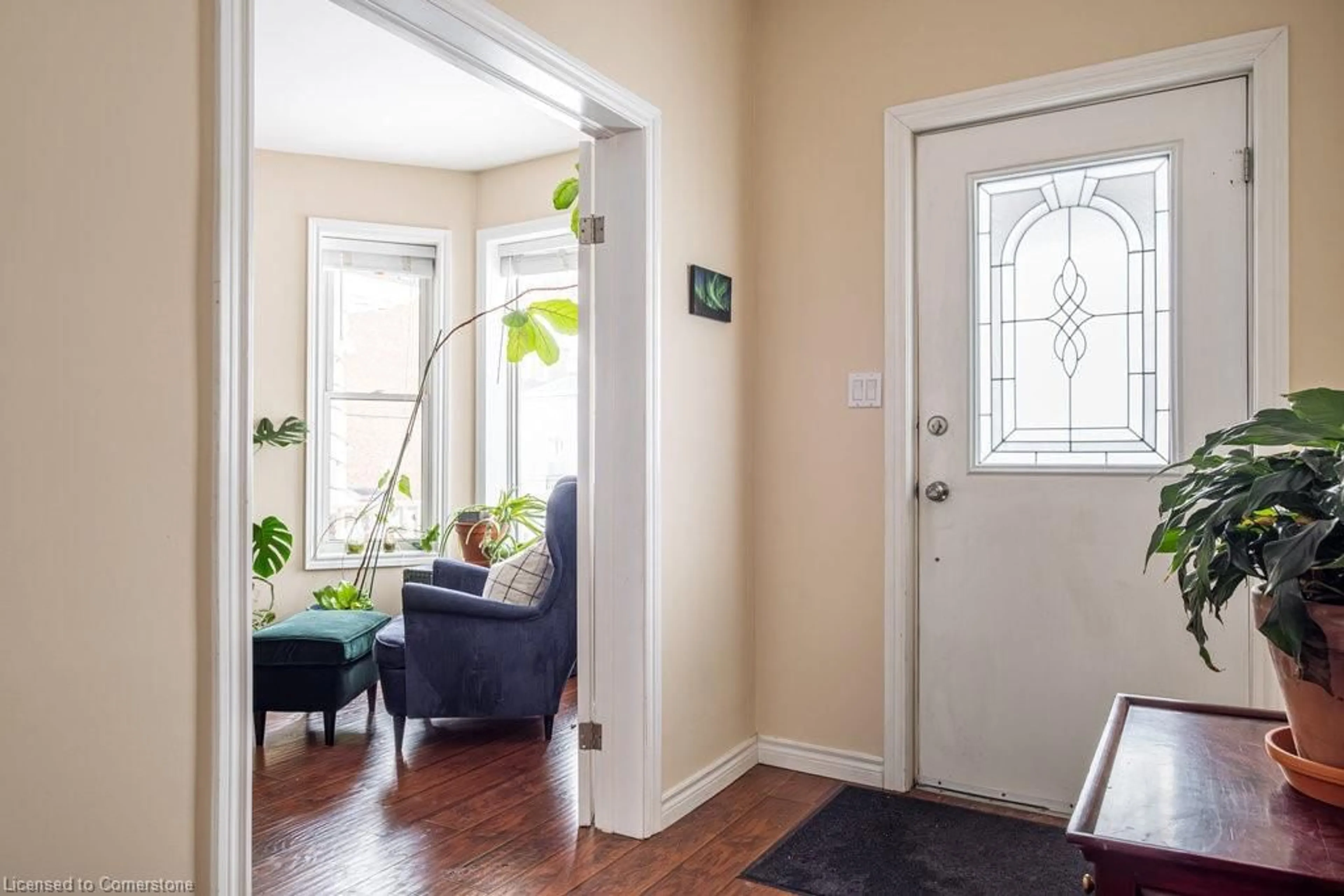 Indoor entryway for 14 Webber St, Hamilton Ontario L8N 1W3