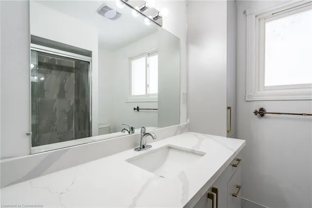 Additional property image - 19 Winthrop Pl