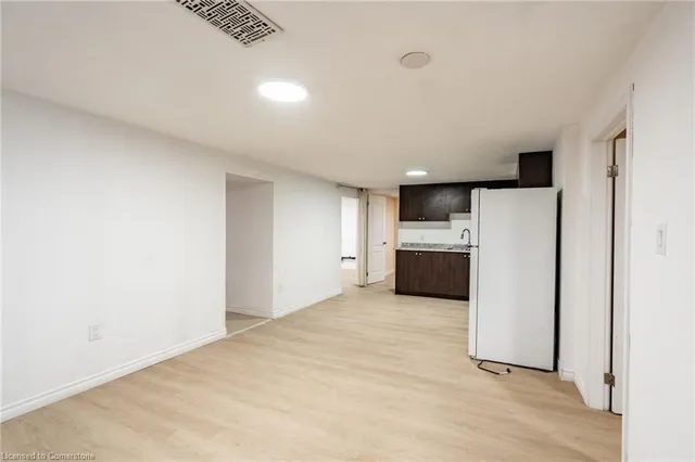 Additional property image - 19 Winthrop Pl