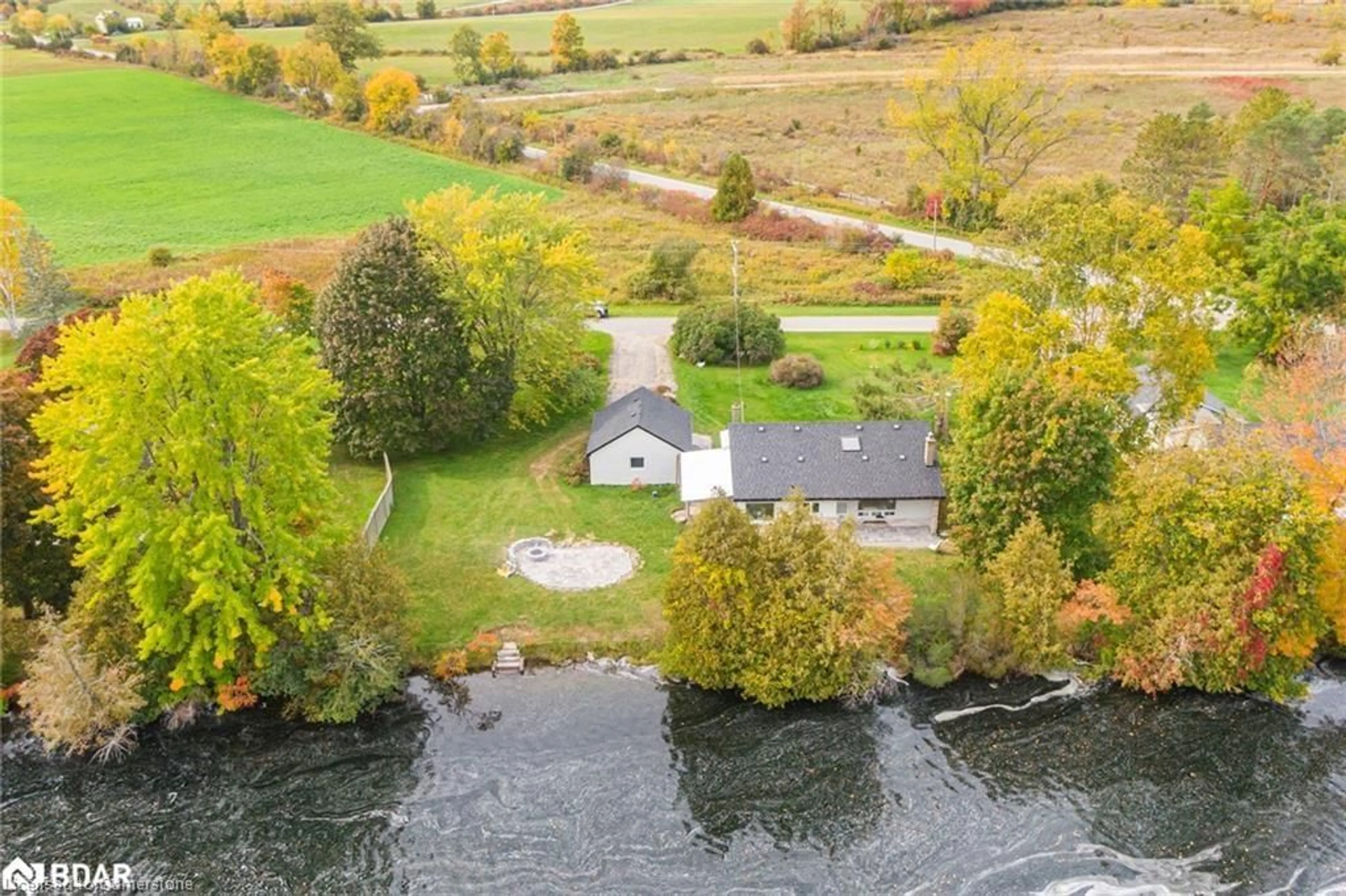 A pic from outside/outdoor area/front of a property/back of a property/a pic from drone, water/lake/river/ocean view for 885 Glen Cedar Dr, Peterborough Ontario K9J 6X5