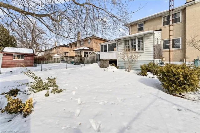 Additional property image - 602 Appleby Line Line