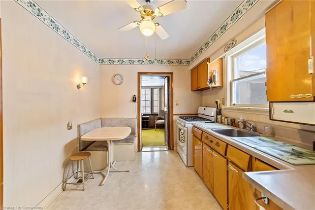 Additional property image - 602 Appleby Line Line