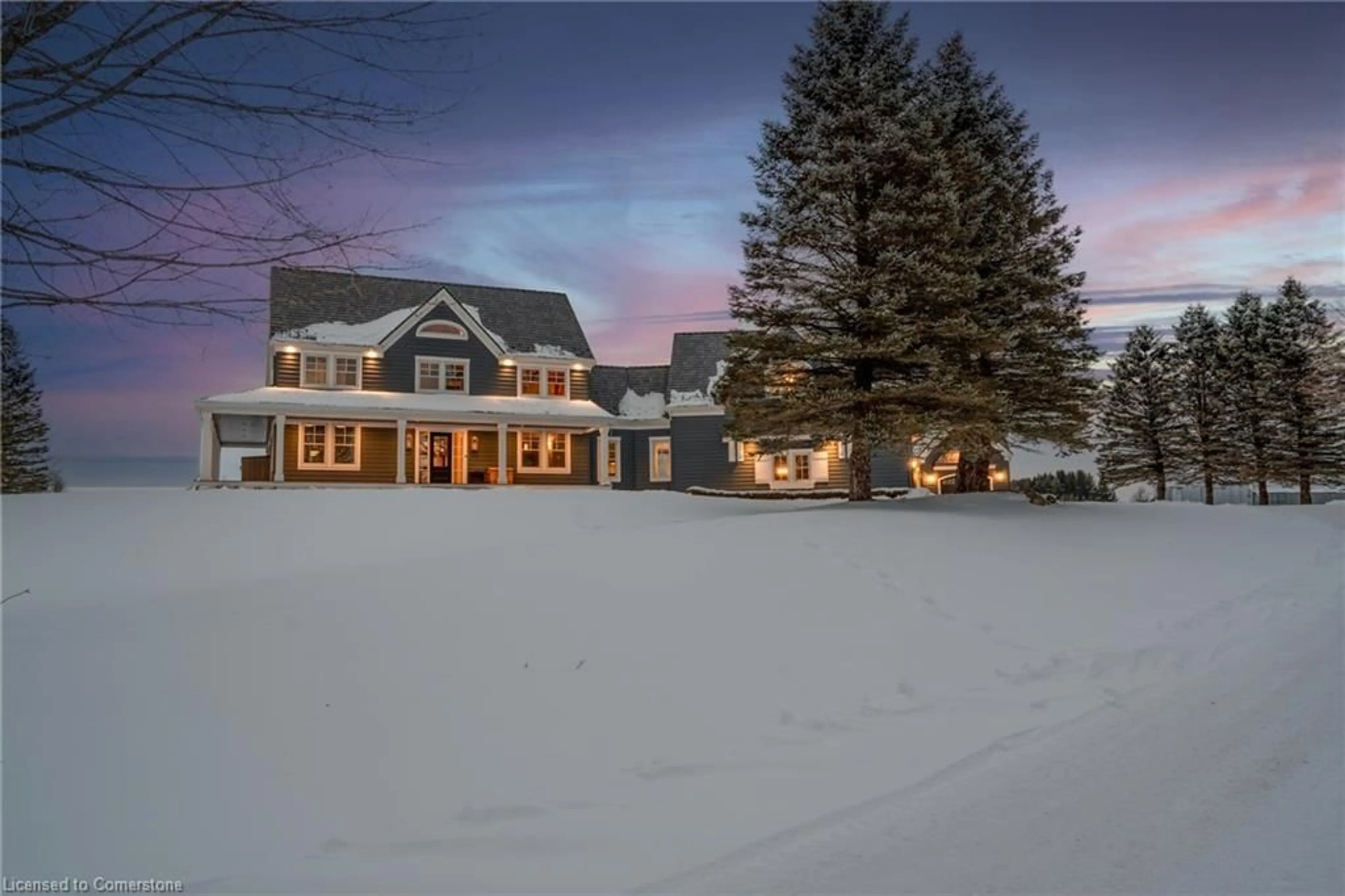 A pic from outside/outdoor area/front of a property/back of a property/a pic from drone, unknown for 485 Concession 5 Rd, Waterdown Ontario L8B 0W8