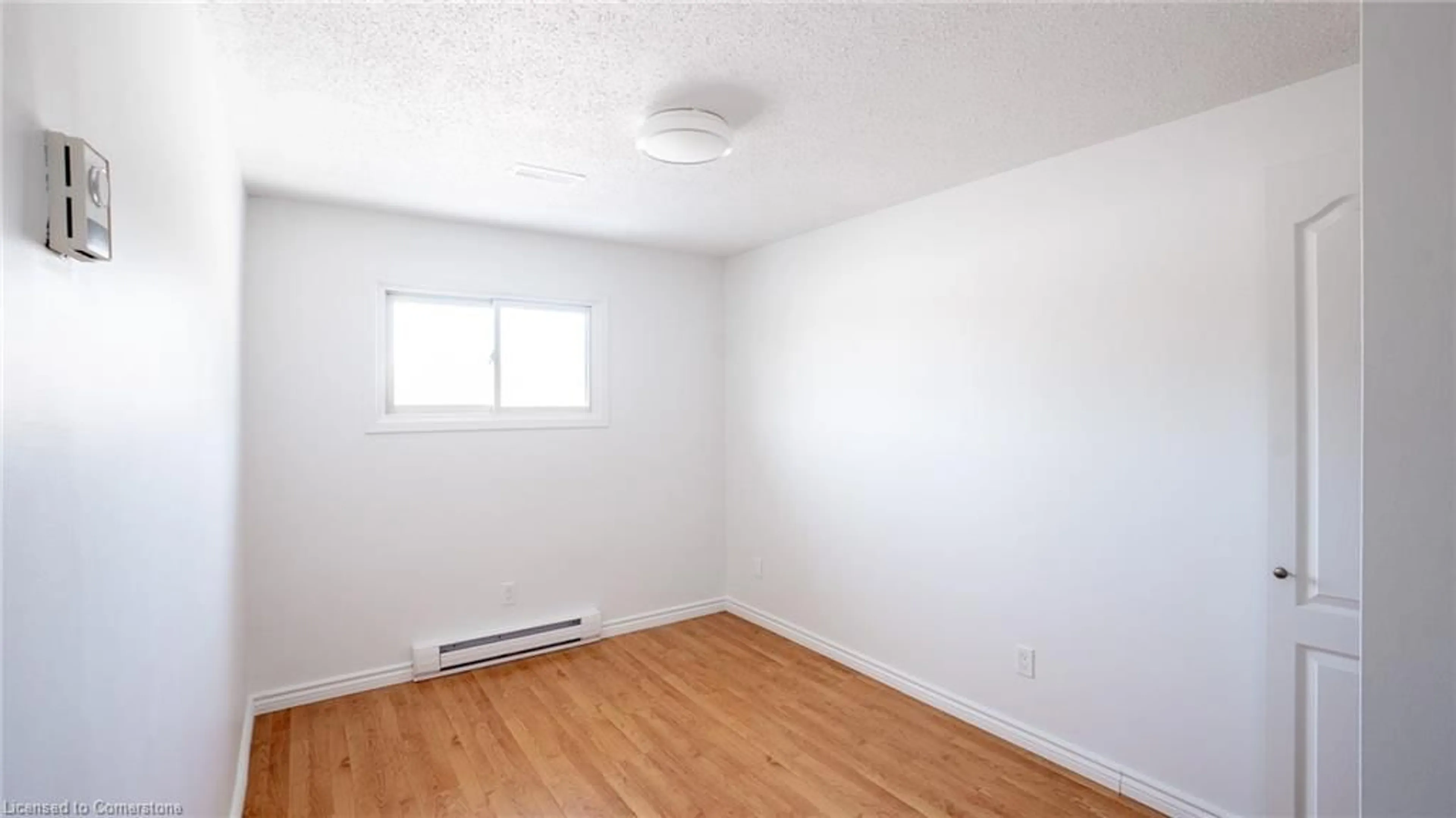 A pic of a room for 1200 Cheapside St #23, London Ontario N5Y 5J6