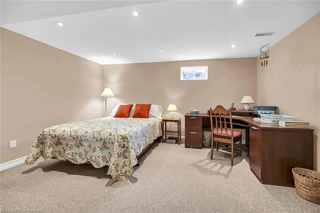 Additional property image - 93 Twentyplace Blvd