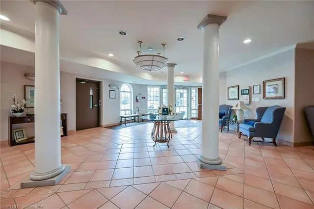 Additional property image - 93 Twentyplace Blvd