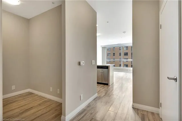 Additional property image - 104 Garment St Unit 906