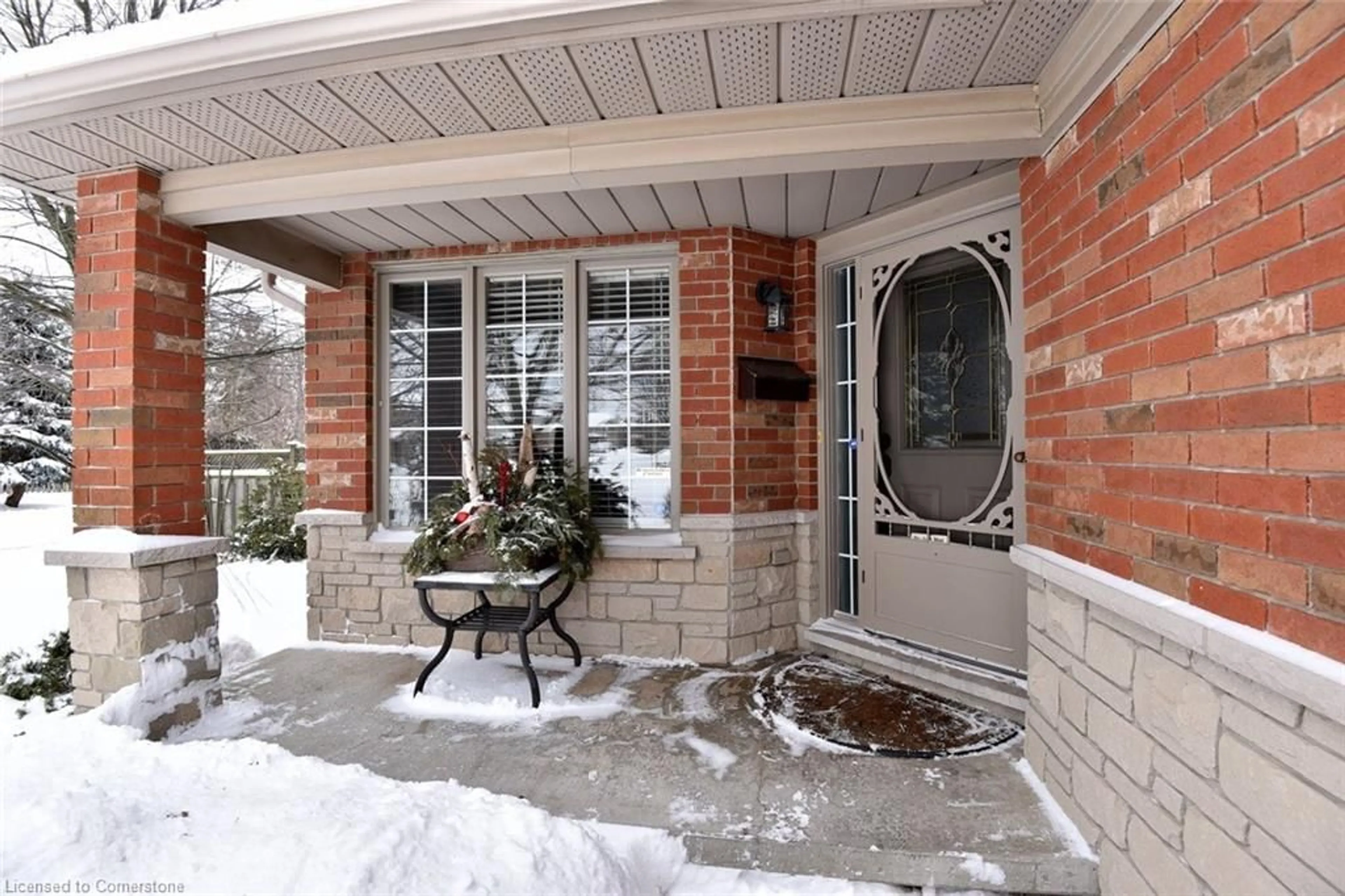 Indoor entryway for 58 Liam Dr, Ancaster Ontario L9G 4X9