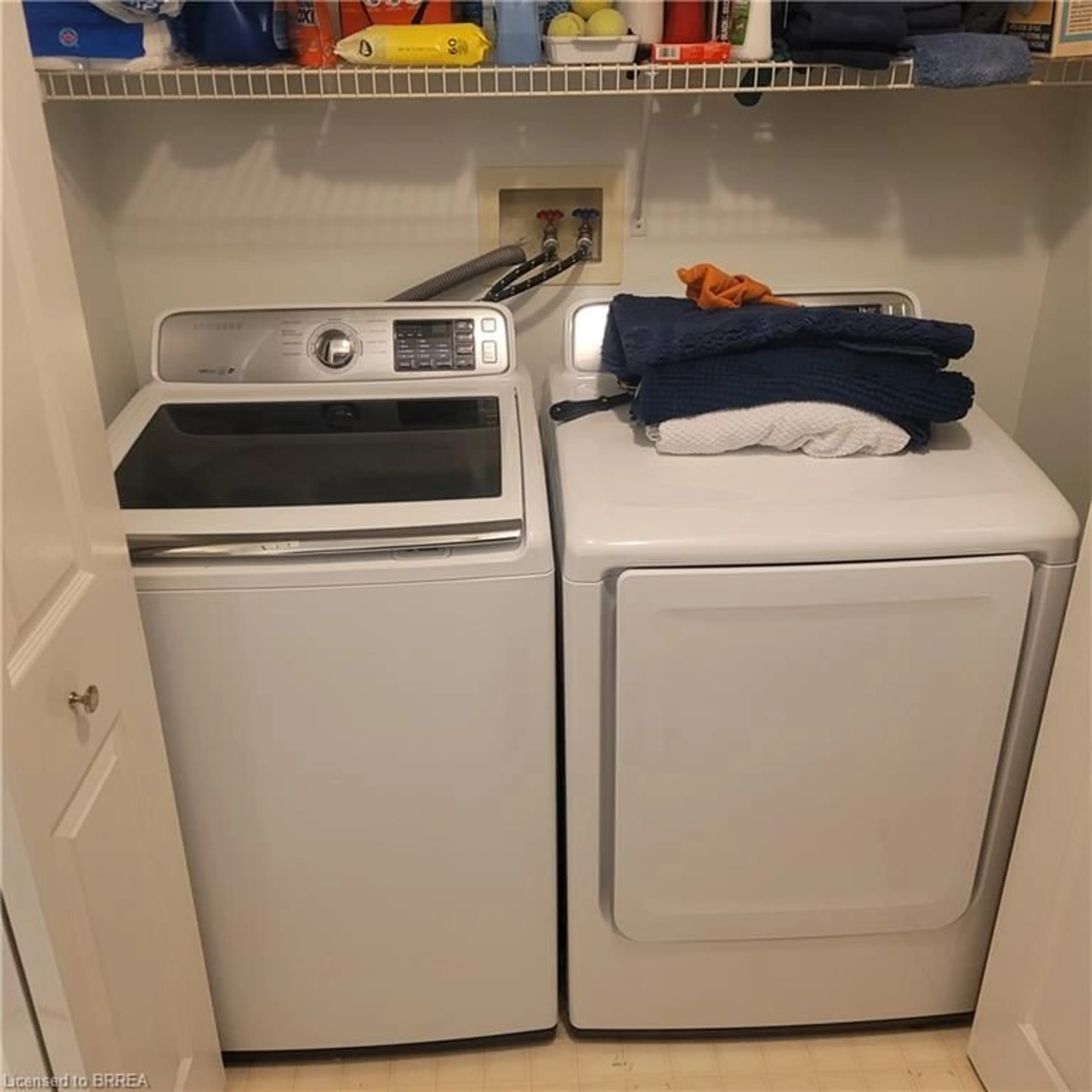 Laundry room for 1030 Colborne St #16, Brantford Ontario N3S 3T6