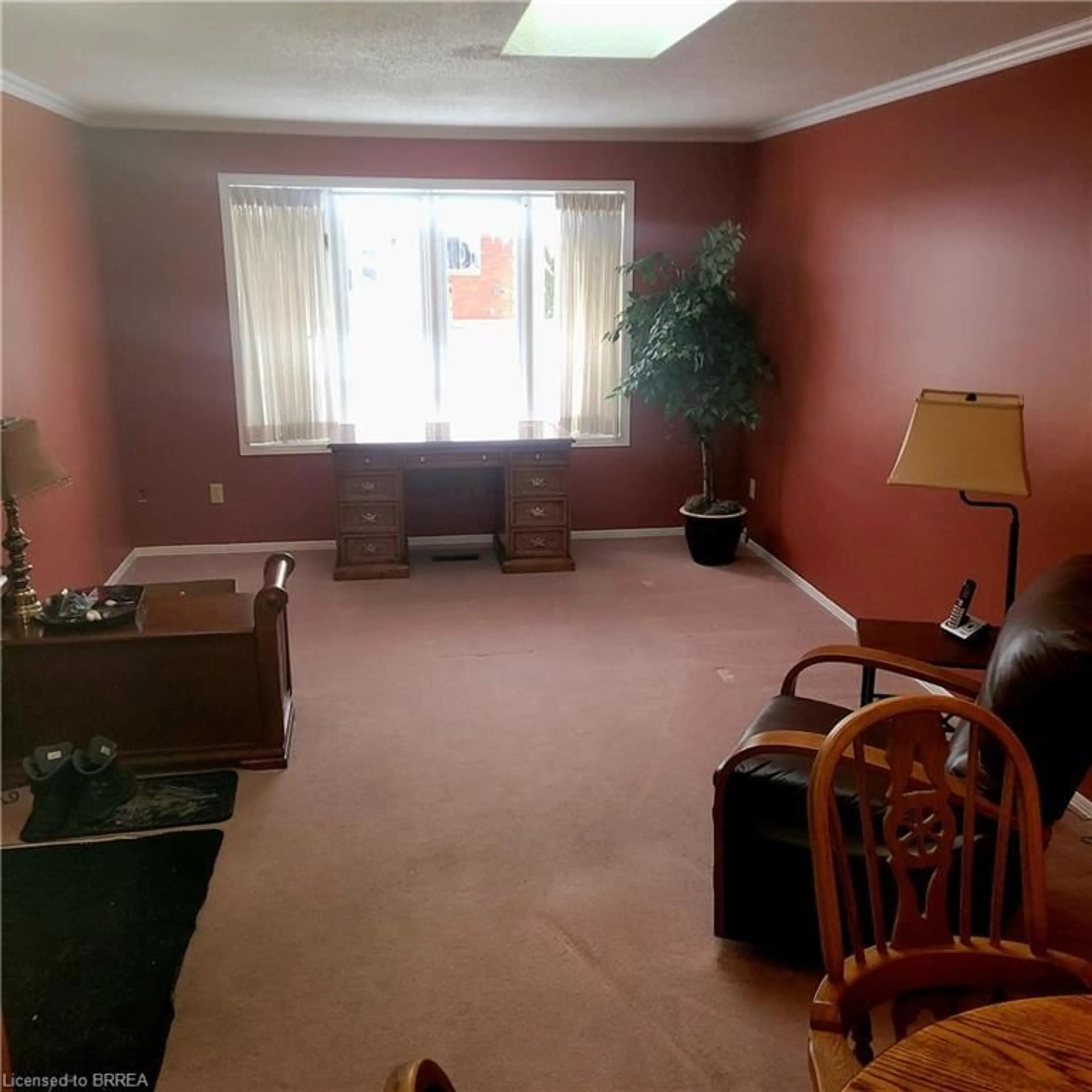 A pic of a room for 1030 Colborne St #16, Brantford Ontario N3S 3T6