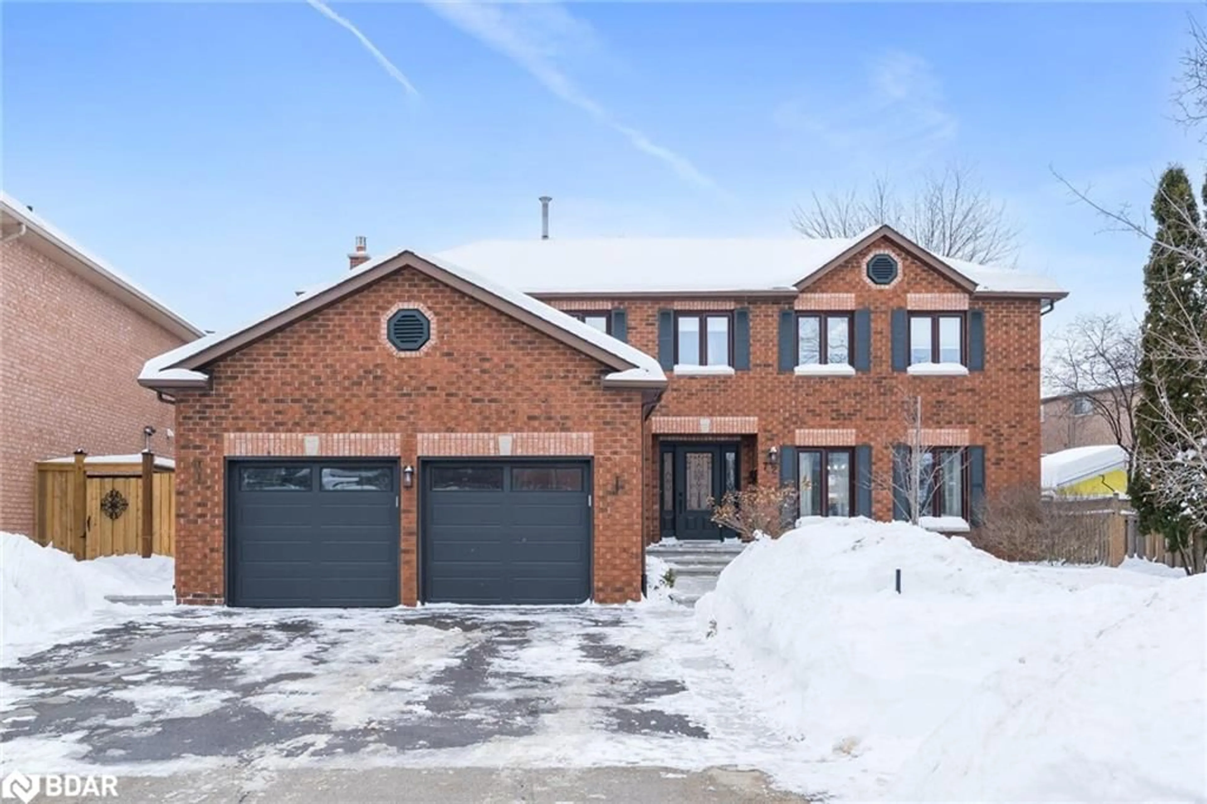 Home with brick exterior material, street for 72 Craig Cres, Georgetown Ontario L7G 5K3