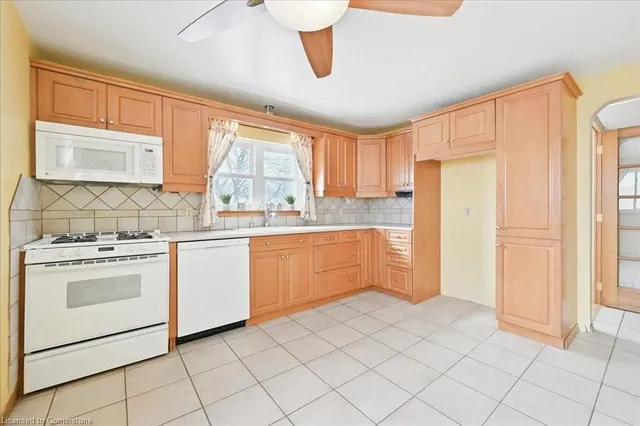 Additional property image - 13 Marston St