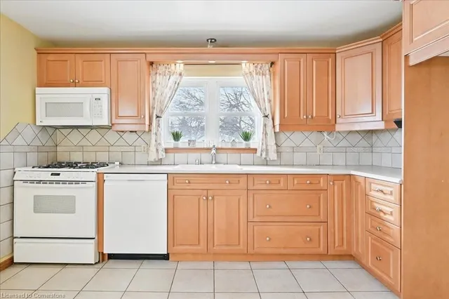Additional property image - 13 Marston St