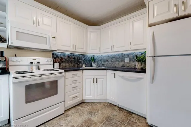 Additional property image - 64 Graham Ave