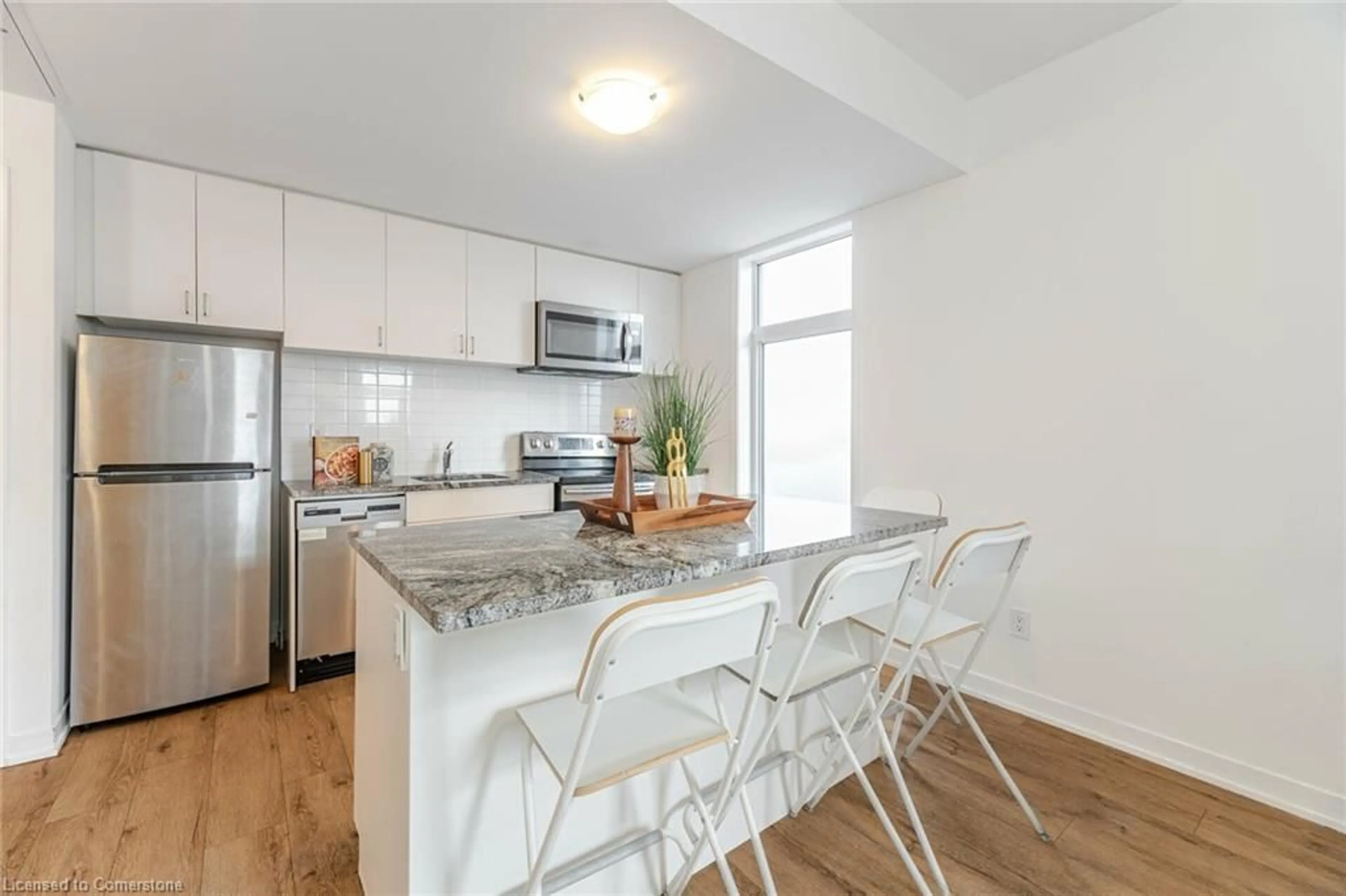 Open concept kitchen, unknown for 1720 Simcoe St #31, Oshawa Ontario L1G 0C3