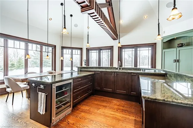 Additional property image - 76 Oak Ave