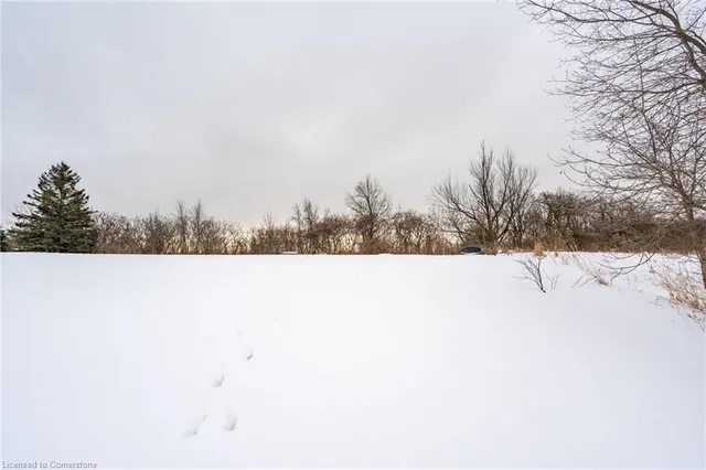 Additional property image - 76 Oak Ave