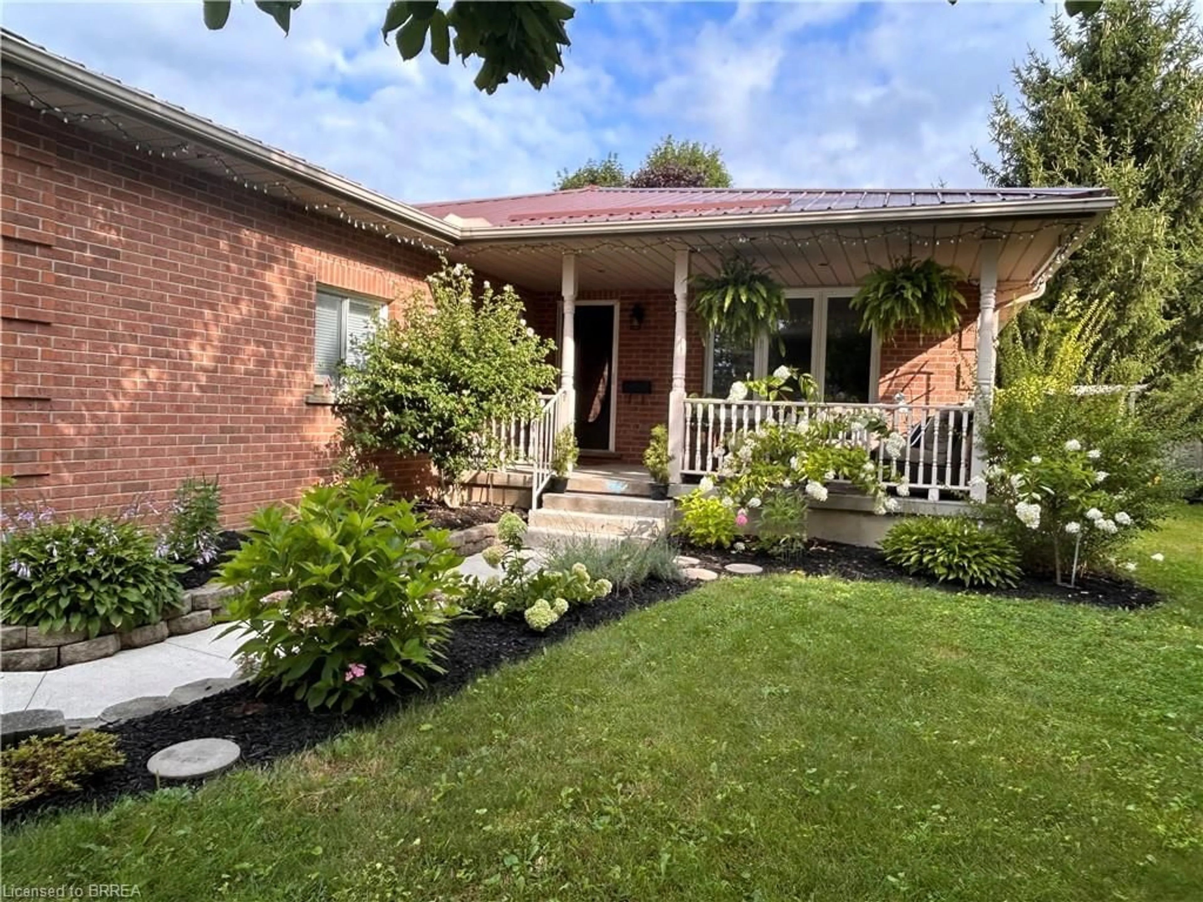 Home with brick exterior material, street for 55 Evergreen Hill Rd, Simcoe Ontario N3Y 1B7