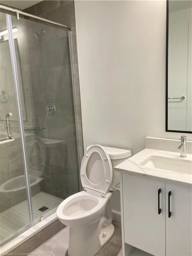 Additional property image - 741 King St Unit 207