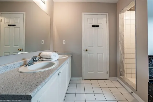 Additional property image - 13 Waterwheel Cres