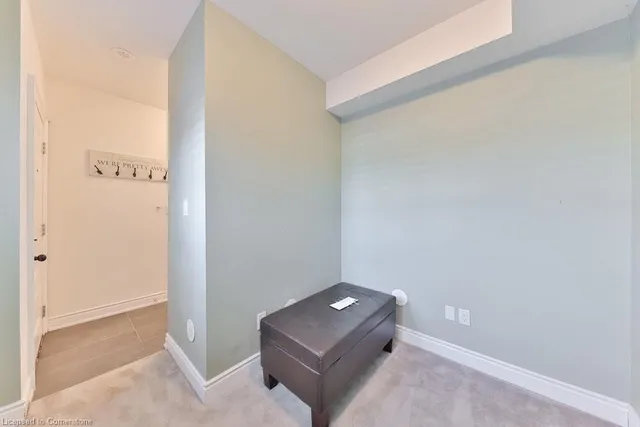 Additional property image - 2160 Trafalgar Rd Unit 10