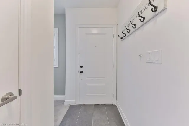 Additional property image - 2160 Trafalgar Rd Unit 10