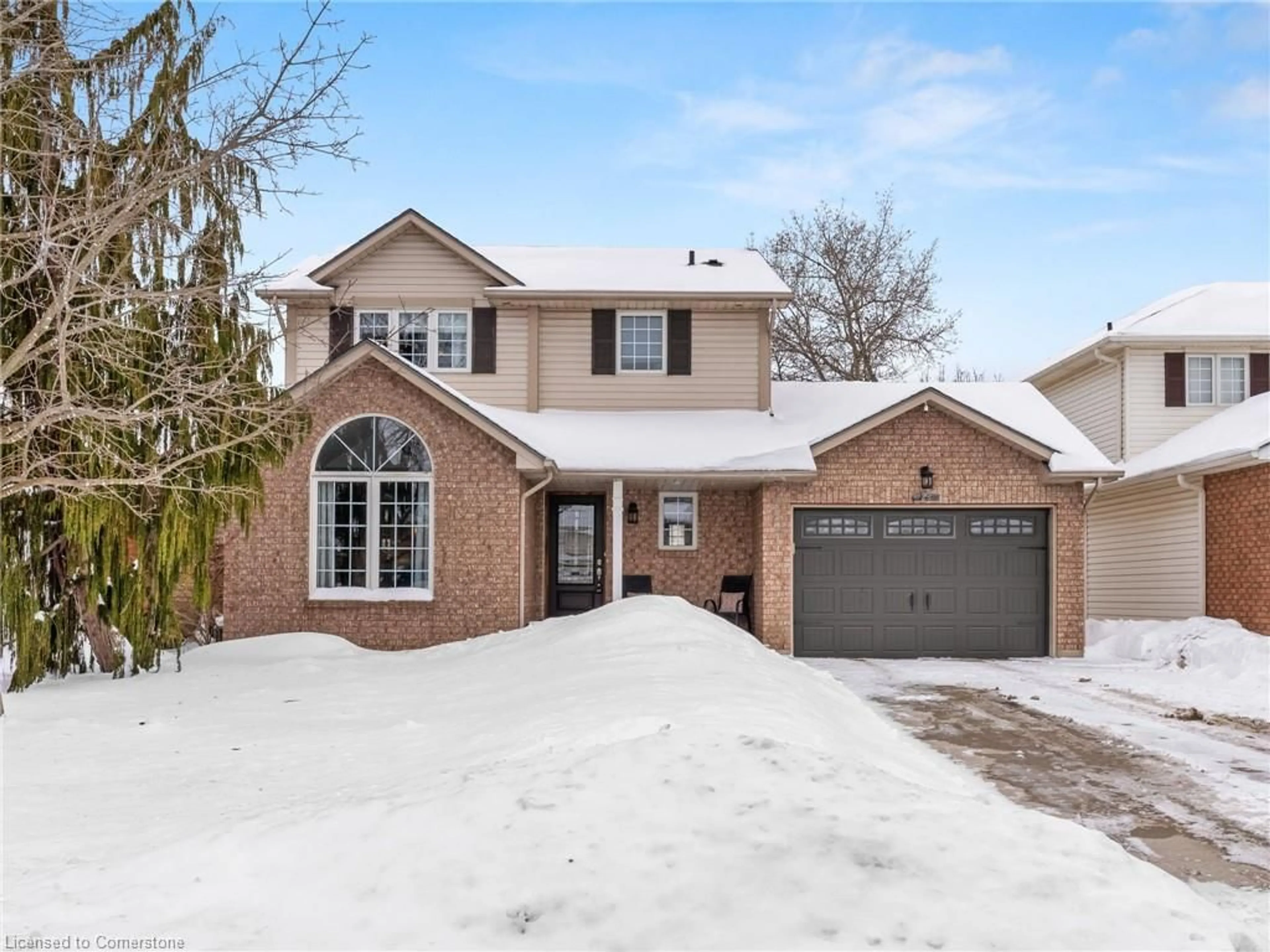 Home with brick exterior material, street for 25 Lindsay Dr, Caledonia Ontario N3W 2M3