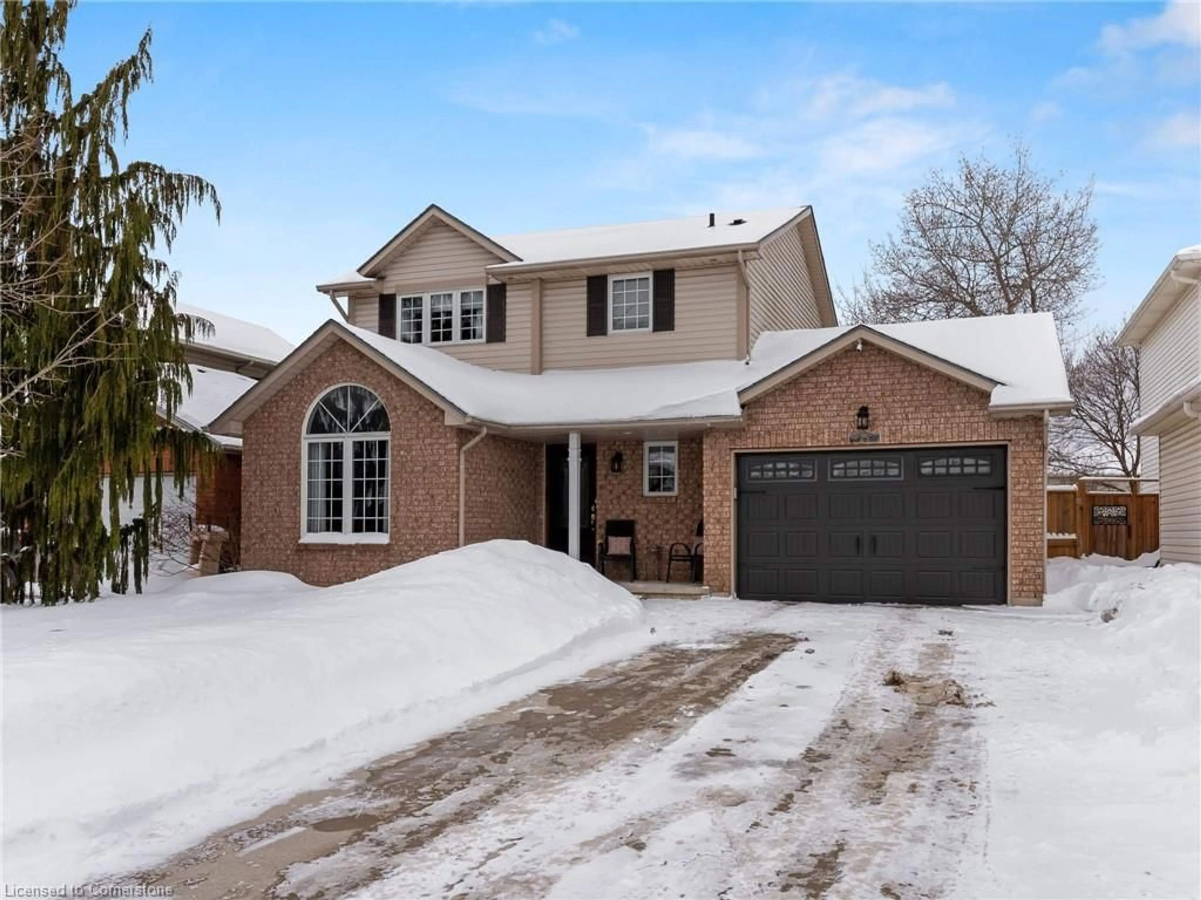 Home with brick exterior material, street for 25 Lindsay Dr, Caledonia Ontario N3W 2M3