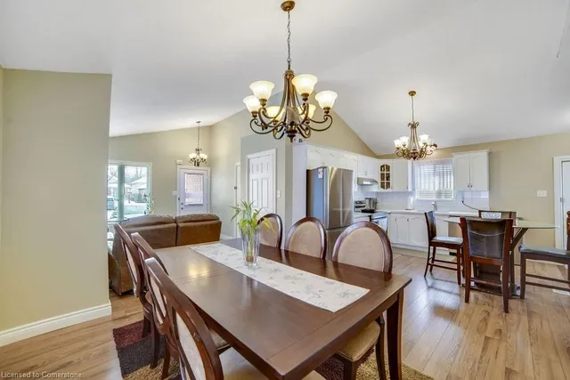 Additional property image - 369 Macintosh Dr