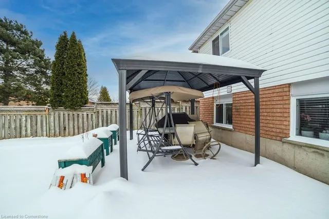 Additional property image - 369 Macintosh Dr